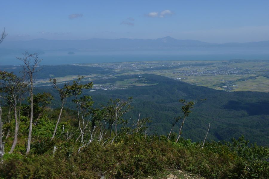 蛇谷ケ峰より琵琶湖・竹生島と伊吹山・横山岳